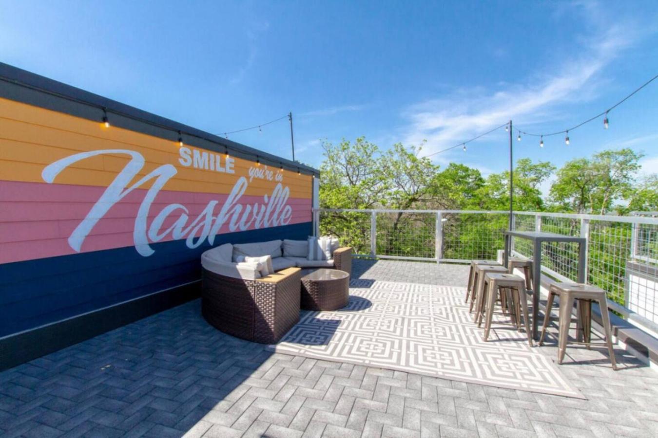 Nostalgic Vibes - View - Rooftop Balcon Holiday home